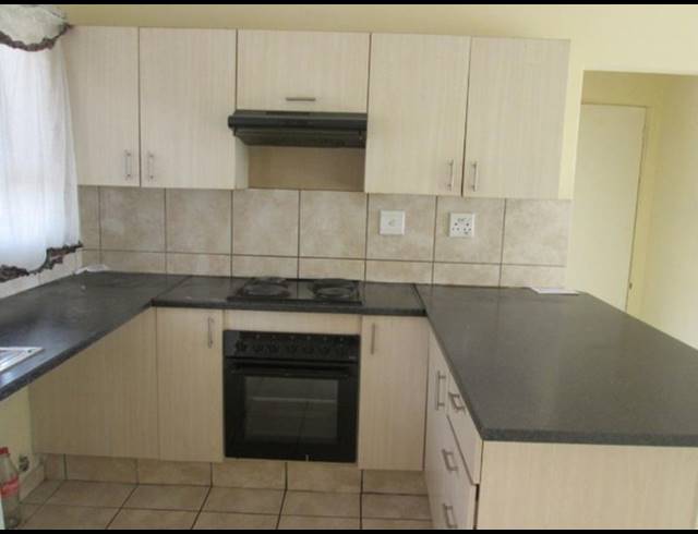 2 BEDROOM APARTMENT FOR SALE IN WITFIELD